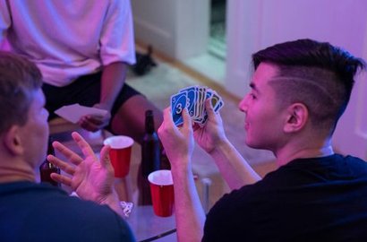 game gian lận Debet